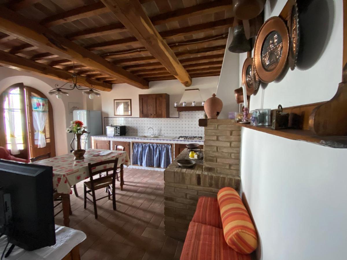 Agriturismo Casallario Volterra Bagian luar foto