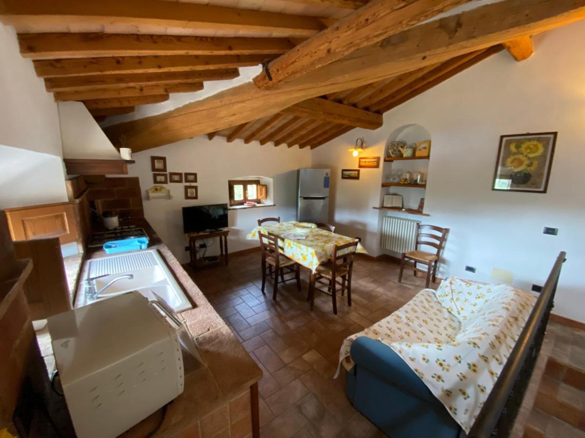 Agriturismo Casallario Volterra Bagian luar foto