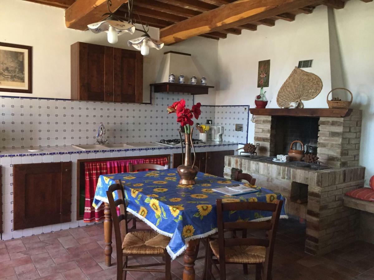 Agriturismo Casallario Volterra Bagian luar foto